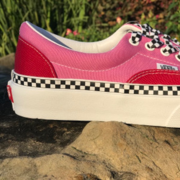 Women‘s Platform Era - Picture 2 of 3